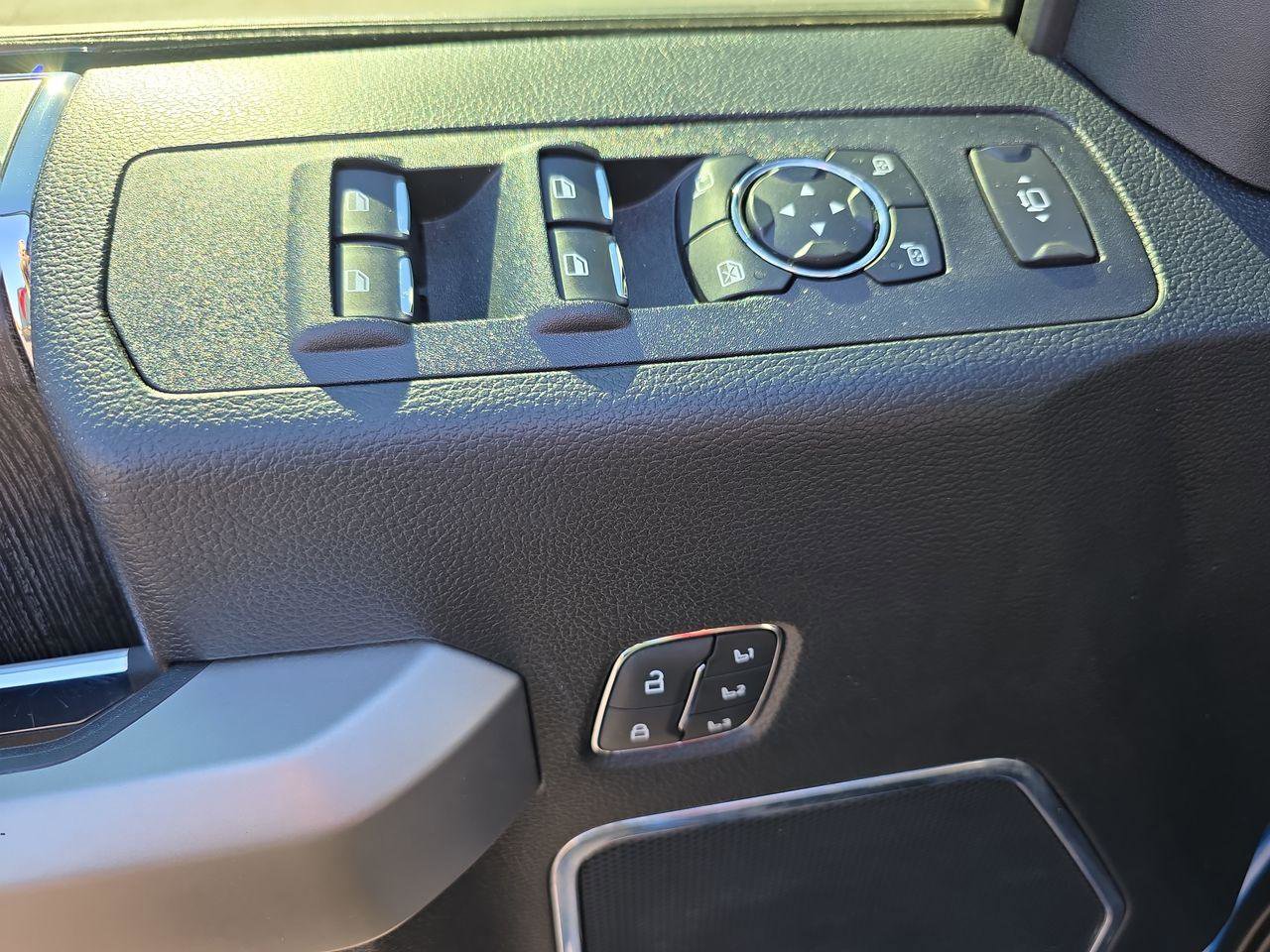 Used 2021 Ford F250 Lariat image 4