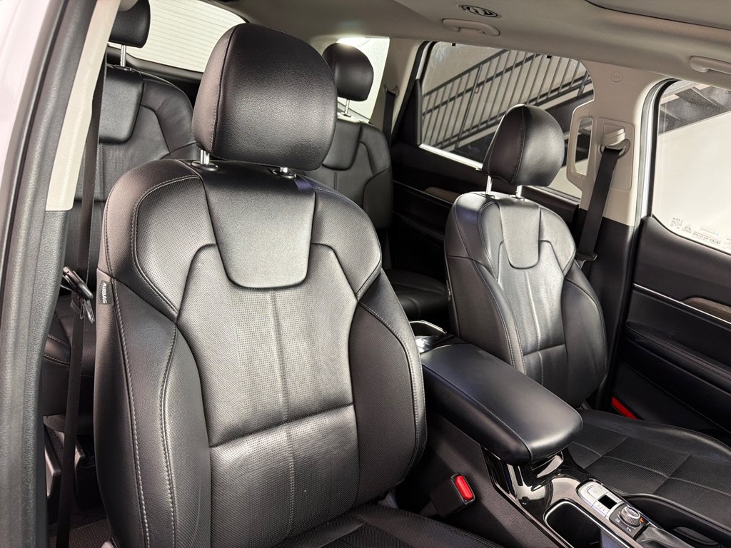 Used 2020 Kia Telluride EX w/ EX Premium Package AWD/4WD image 23