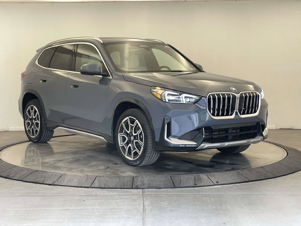New 2027 BMW X1 xDrive28i w/ Technology Package AWD/4WD image 7