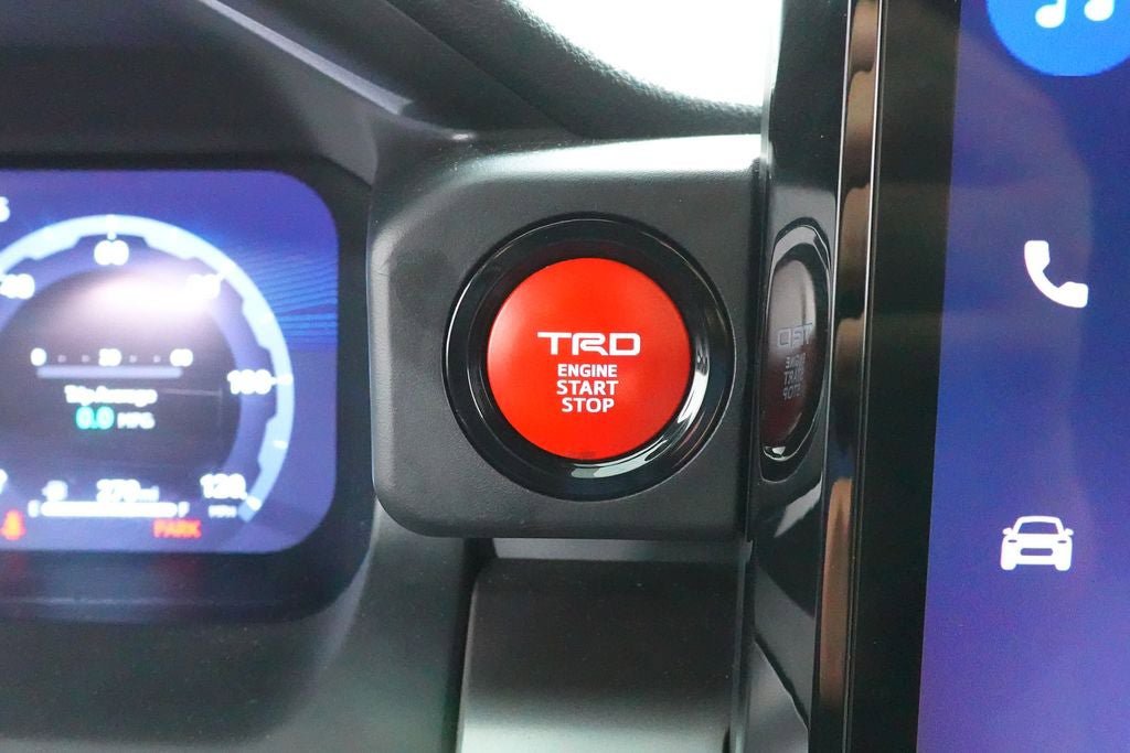 Used 2025 Toyota Tacoma TRD Off-Road image 19