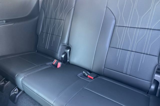 New 2026 Buick Enclave Avenir w/ Super Cruise Package image 17