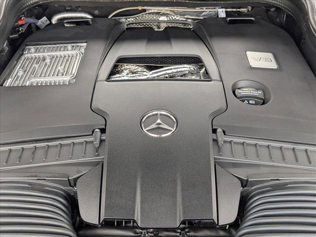 New 2026 Mercedes-Benz GLS 580 4MATIC image 17