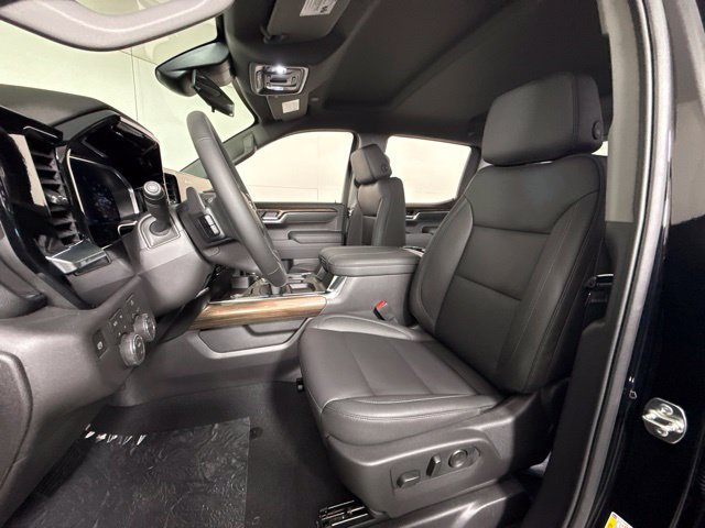 New 2026 Chevrolet Silverado 1500 RST w/ Convenience Package II AWD/4WD image 15