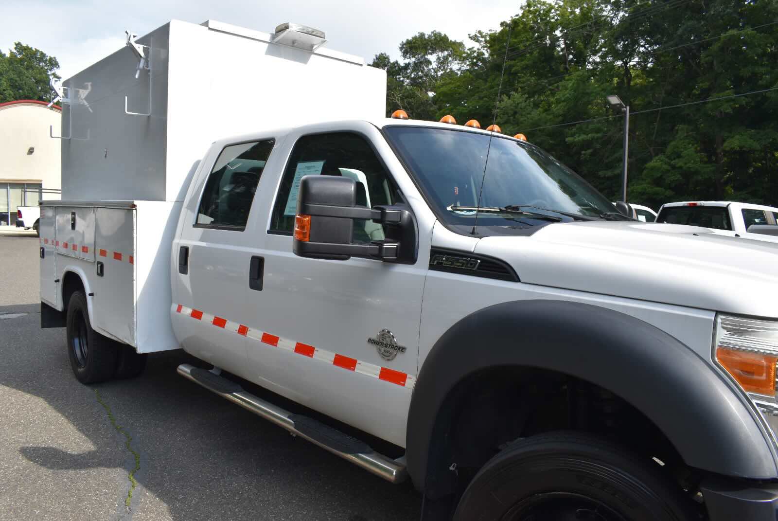 Used 2015 Ford F550 2WD Crew Cab Super Duty w/ Power Equipment Group image 54