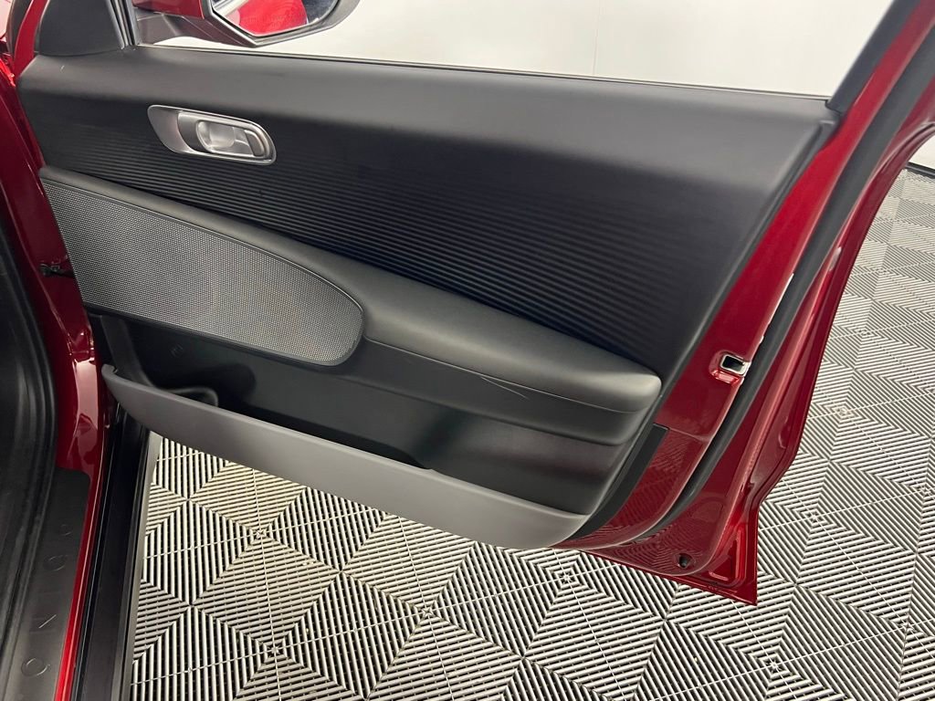 Used 2025 Hyundai Ioniq 6 SE image 29