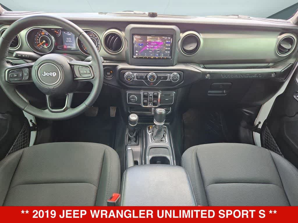 Used 2019 Jeep Wrangler Unlimited Sport S AWD/4WD image 14