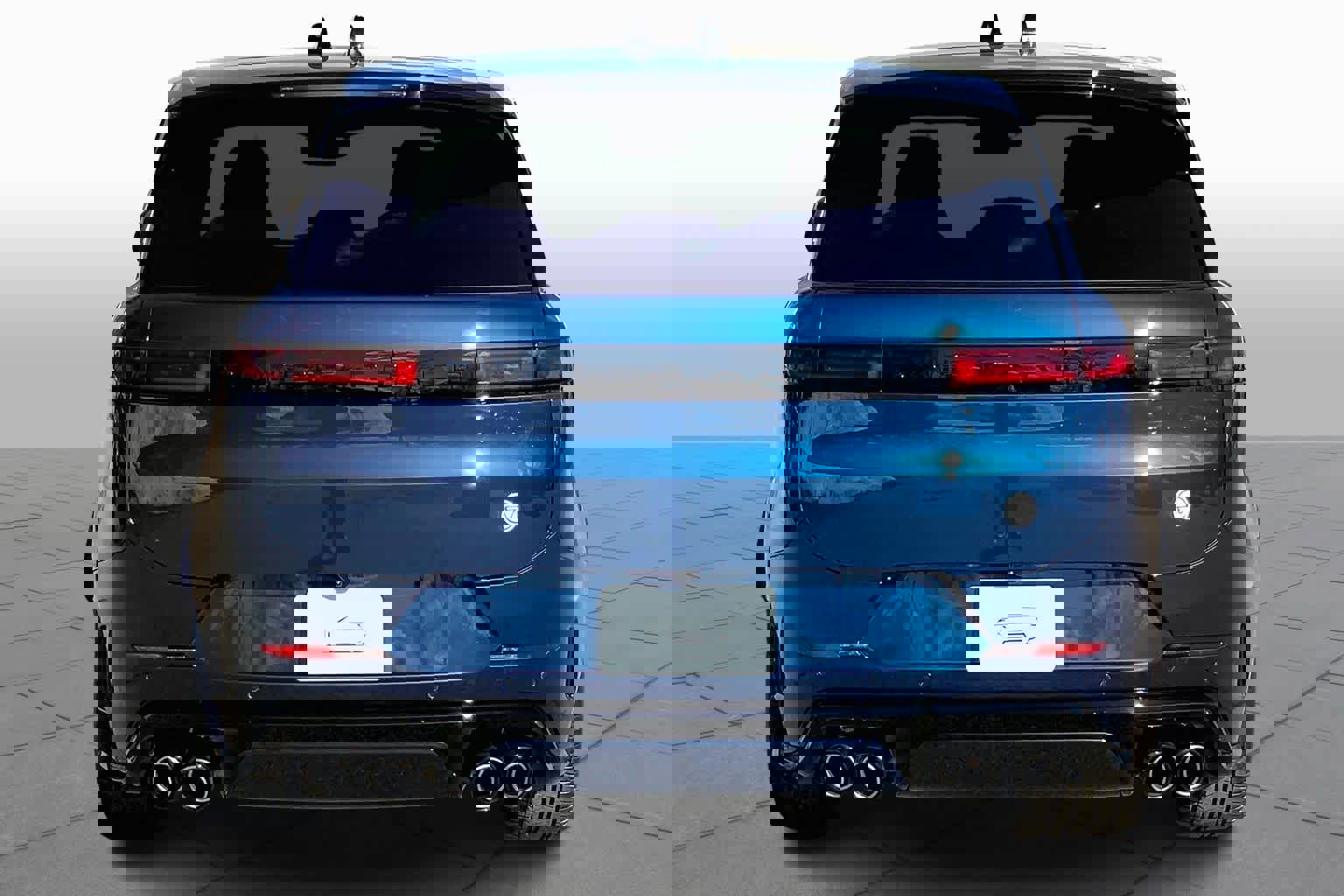 New 2026 Land Rover Range Rover Sport SV image 4