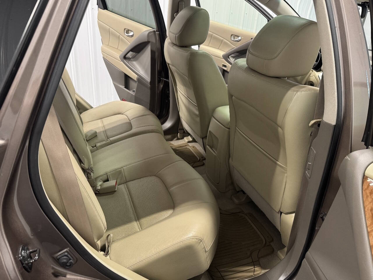 Used 2014 Nissan Murano LE AWD/4WD image 26