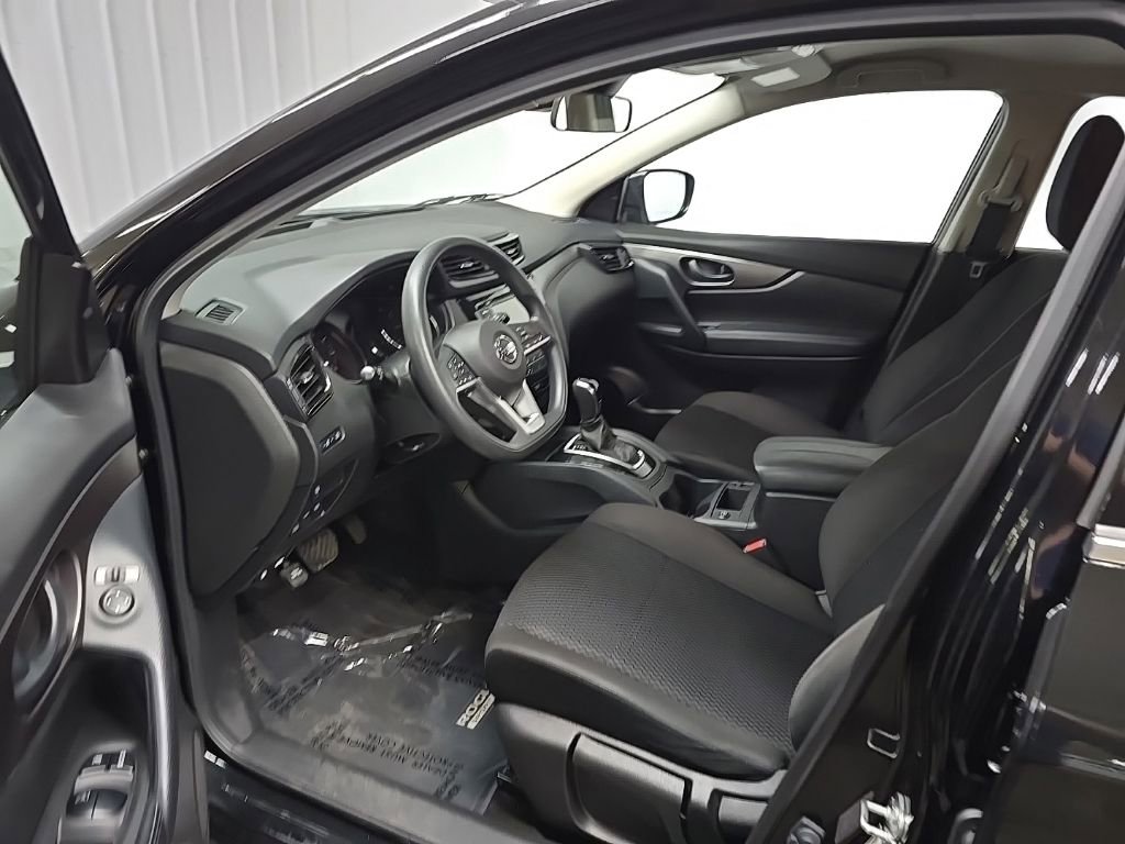 Used 2020 Nissan Rogue Sport S AWD/4WD image 28