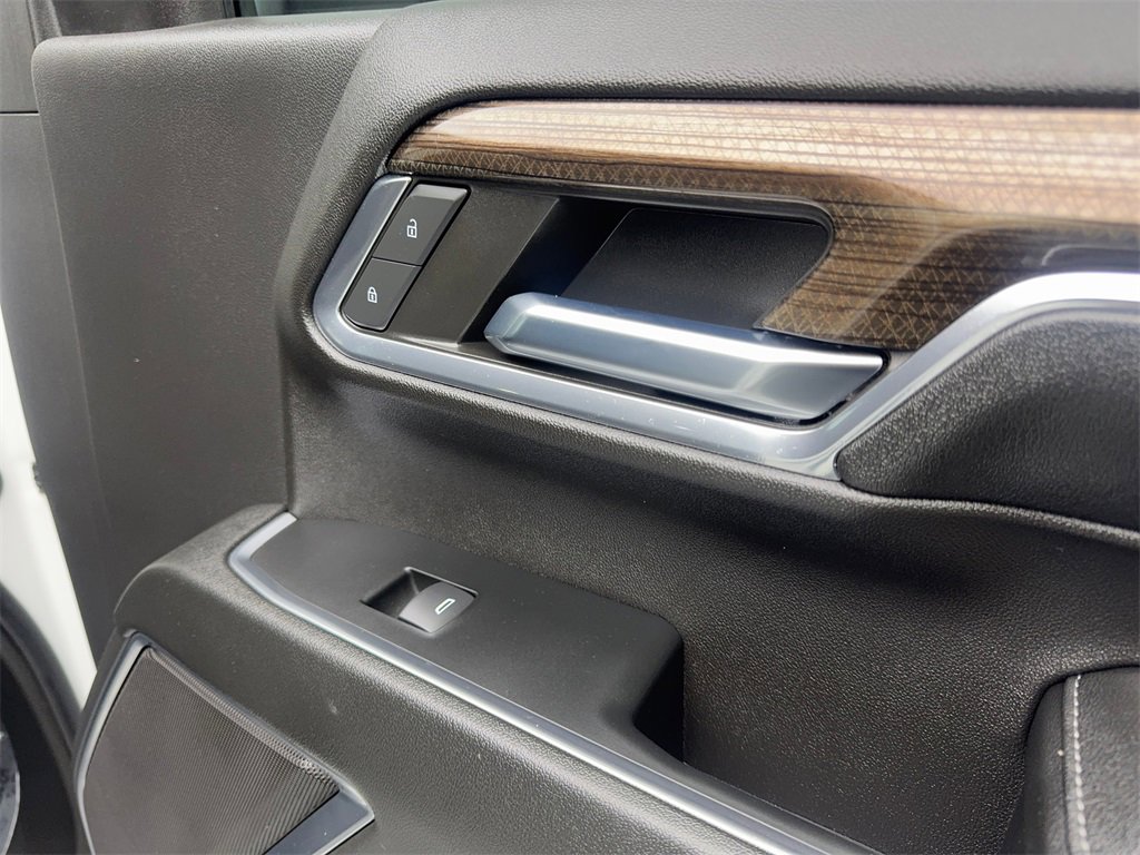 Used 2024 Chevrolet Silverado 2500 LT image 52