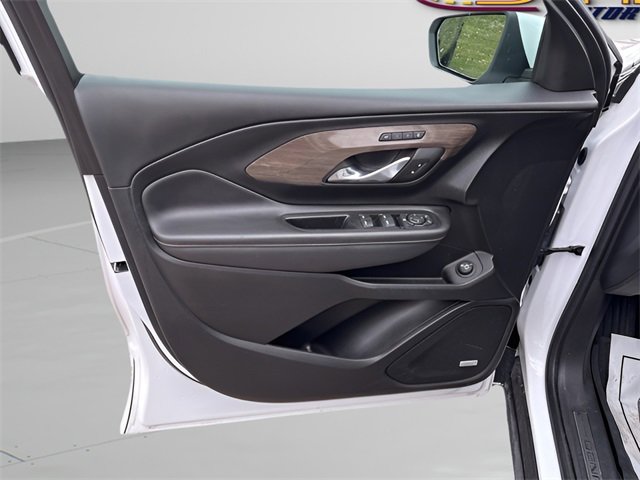 Used 2022 GMC Terrain Denali w/ Denali Premium Package image 6