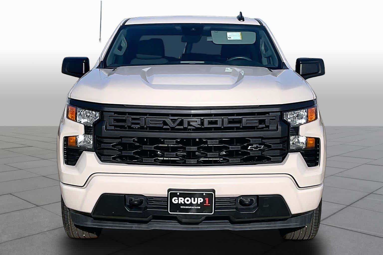Certified 2026 Chevrolet Silverado 1500 Custom w/ LPO, Dark Essentials Package RWD image 4