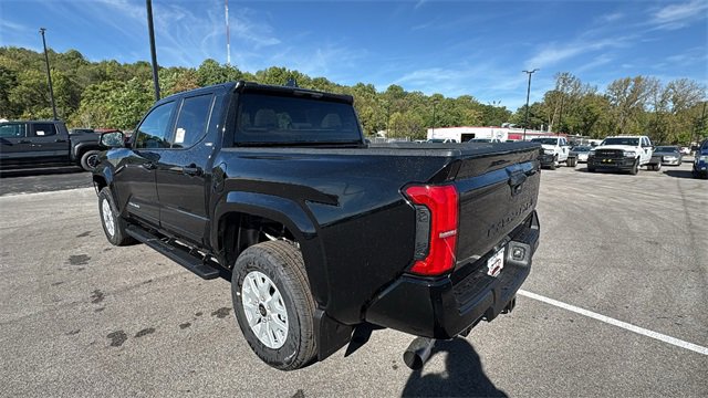 New 2025 Toyota Tacoma SR5 image 3