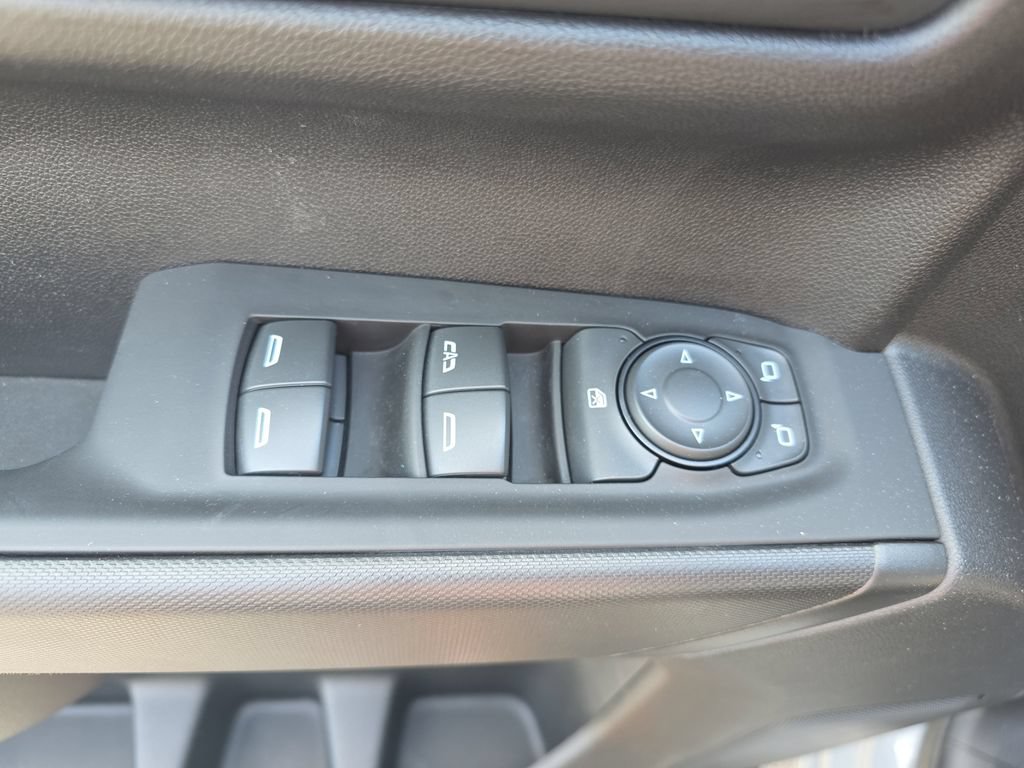 Used 2024 Chevrolet Silverado 1500 Custom AWD/4WD image 26