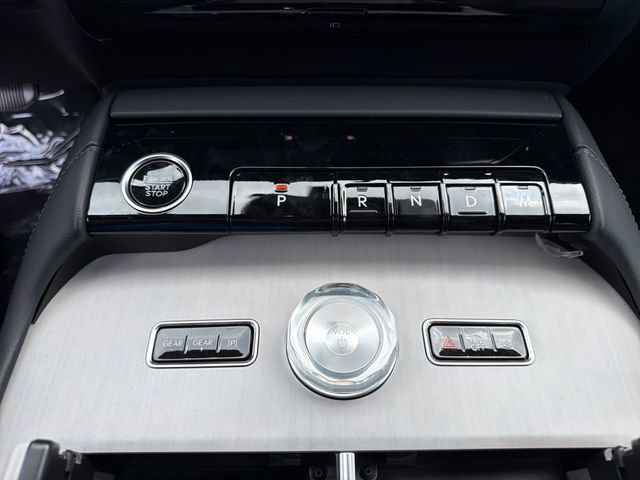 New 2027 Lincoln Navigator Reserve w/ Jet Appearance Package AWD/4WD image 31