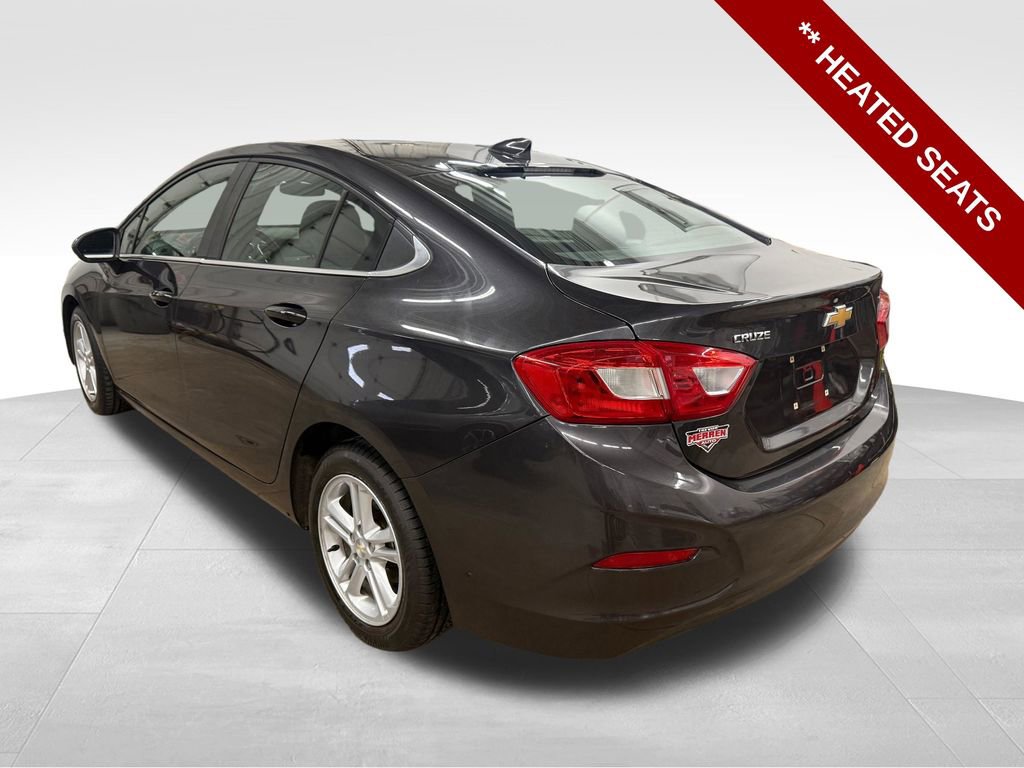 Used 2016 Chevrolet Cruze LT w/ Convenience Package image 3