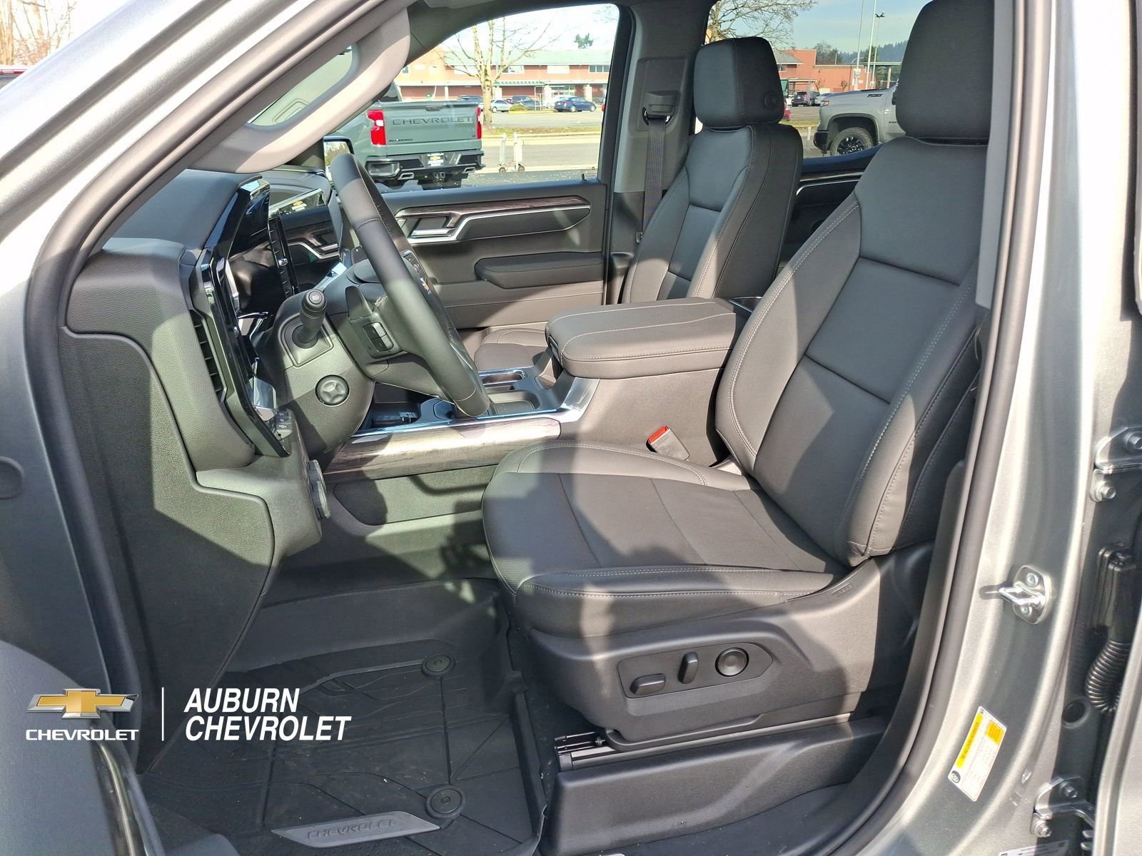 New 2026 Chevrolet Silverado 1500 LTZ w/ LTZ Premium Package AWD/4WD image 14