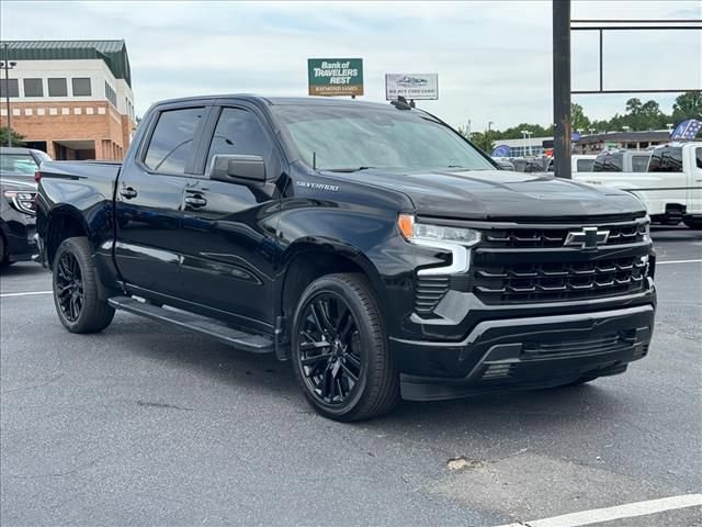 Used 2022 Chevrolet Silverado 1500 RST w/ Convenience Package II RWD image 2
