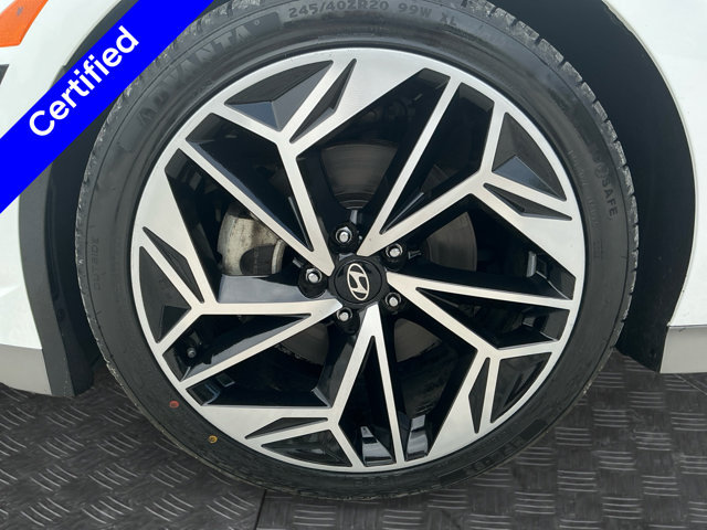 Certified 2023 Hyundai Ioniq 6 SEL AWD/4WD image 15