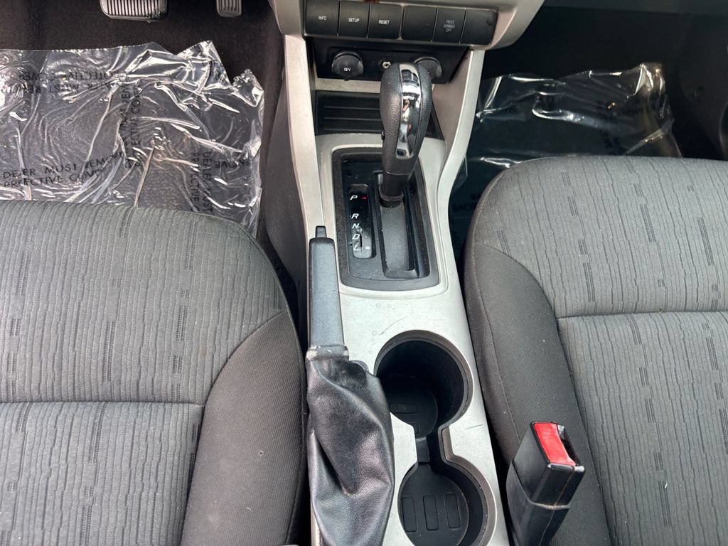 Used 2008 Ford Focus Sedan FWD image 29