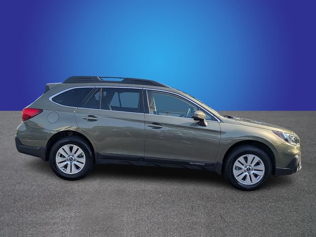 Used 2018 Subaru Outback 2.5i Premium AWD/4WD image 8
