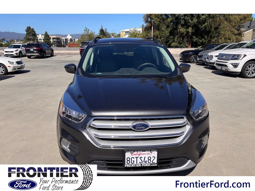 Used 2018 Ford Escape SE w/ SE Sync 3 Package FWD image 9