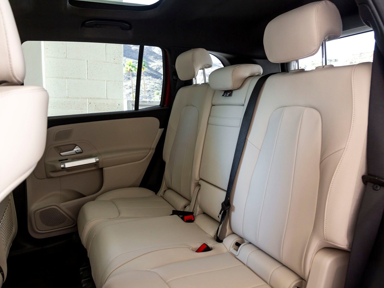 Used 2026 Mercedes-Benz GLB 250 image 23