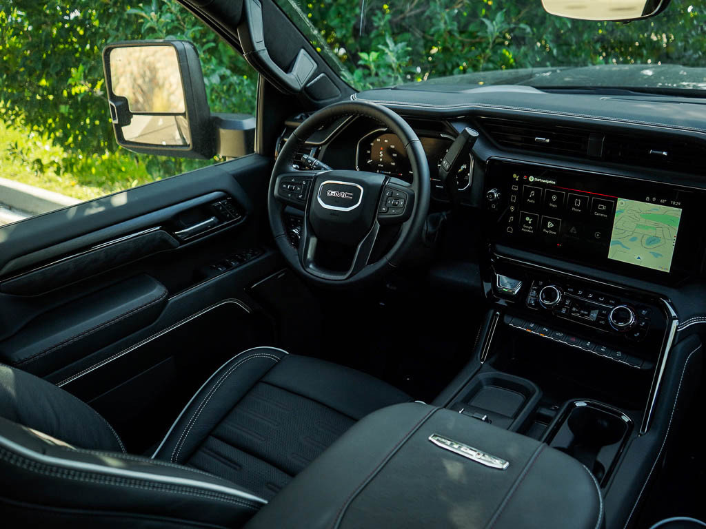 New 2026 GMC Sierra 2500 AT4X image 13