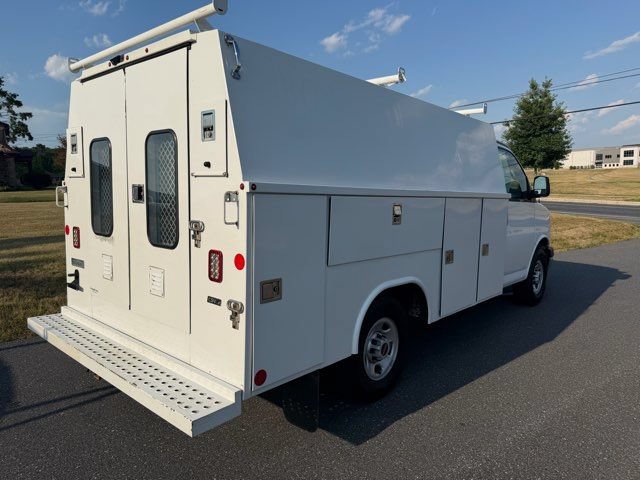 Used 2019 GMC Savana 3500 w/ Power Convenience Package RWD image 6