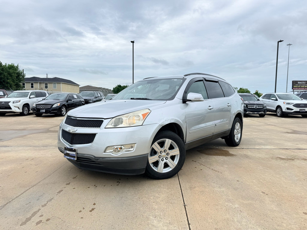 Used 2011 Chevrolet Traverse LT FWD image 11