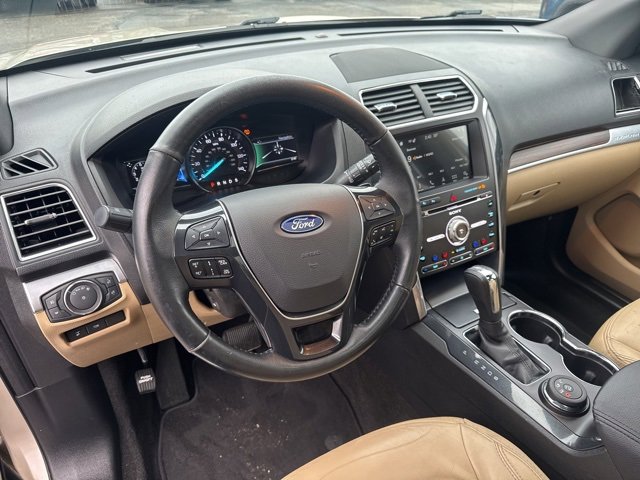 Used 2017 Ford Explorer Limited w/ Equipment Group 301A image 12