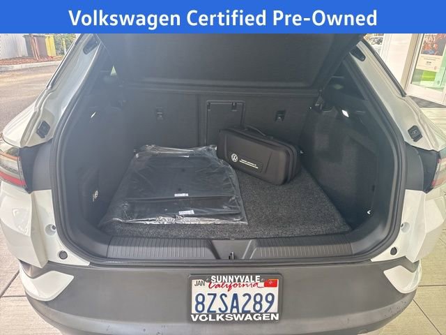 Certified 2021 Volkswagen ID.4 Pro S w/ Gradient Package image 17