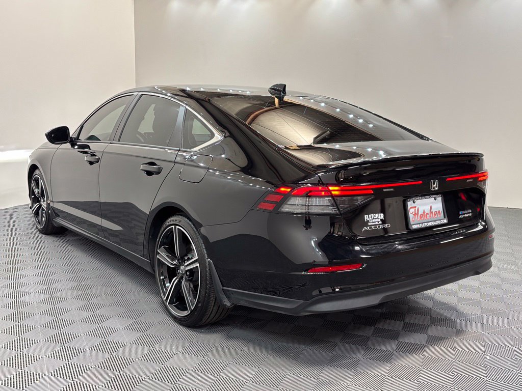 Certified 2025 Honda Accord Sport image 4