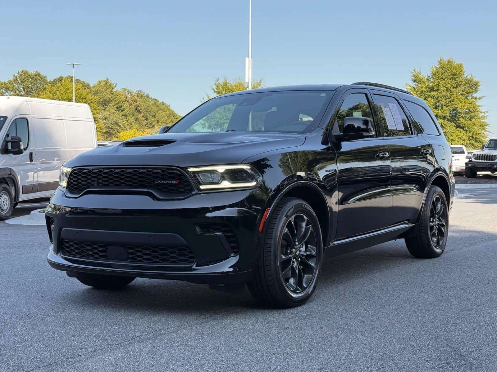 Used 2024 Dodge Durango R/T RWD image 1