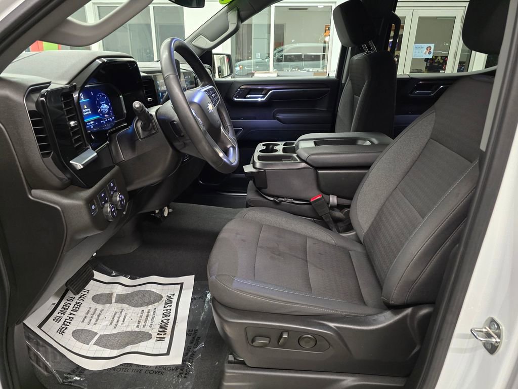 Used 2024 Chevrolet Silverado 1500 LT w/ All Star Edition Plus AWD/4WD image 20