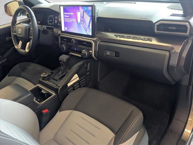 Used 2025 Toyota Tacoma TRD Off-Road image 21