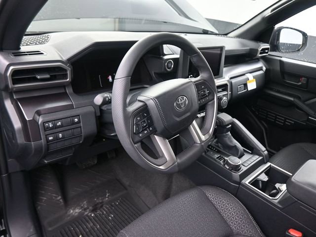 New 2025 Toyota 4Runner SR5 AWD/4WD image 18