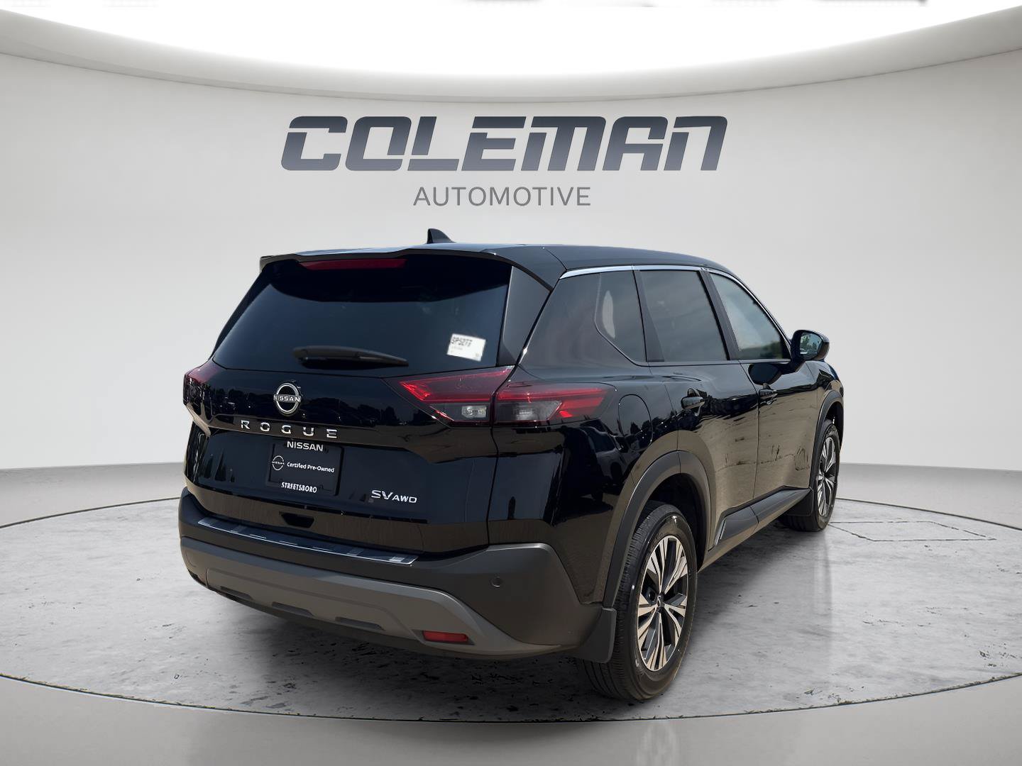Used 2023 Nissan Rogue SV AWD/4WD image 3