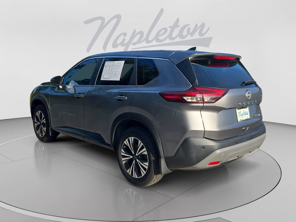 Used 2023 Nissan Rogue SV AWD/4WD image 3