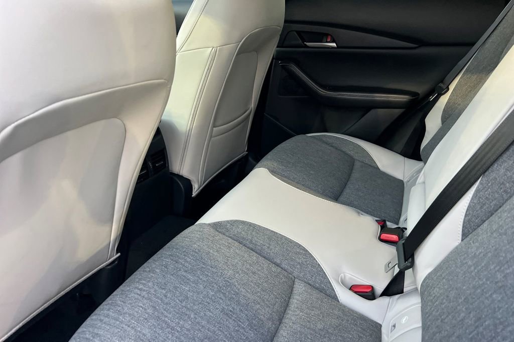 New 2026 MAZDA CX-30 Aire Edition image 13