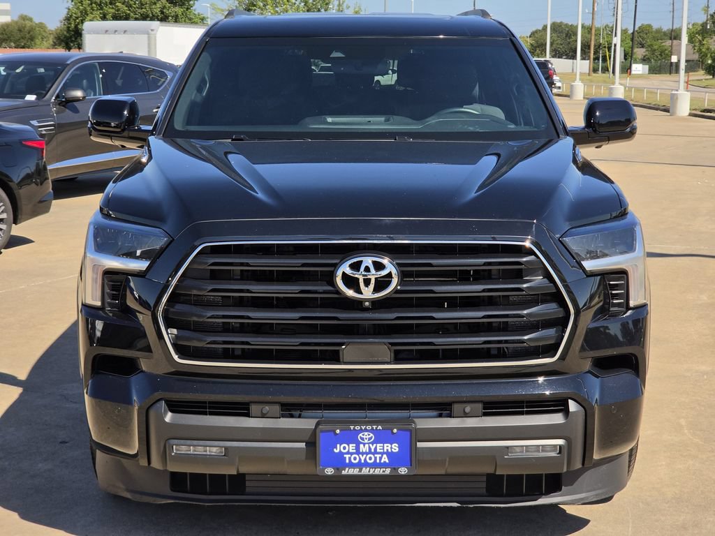 Used 2025 Toyota Sequoia SR5 AWD/4WD image 3