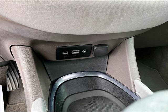 Used 2025 Chevrolet Malibu LT FWD image 33
