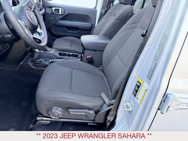Certified 2023 Jeep Wrangler Unlimited Sahara w/ LED Lighting Group AWD/4WD image 14