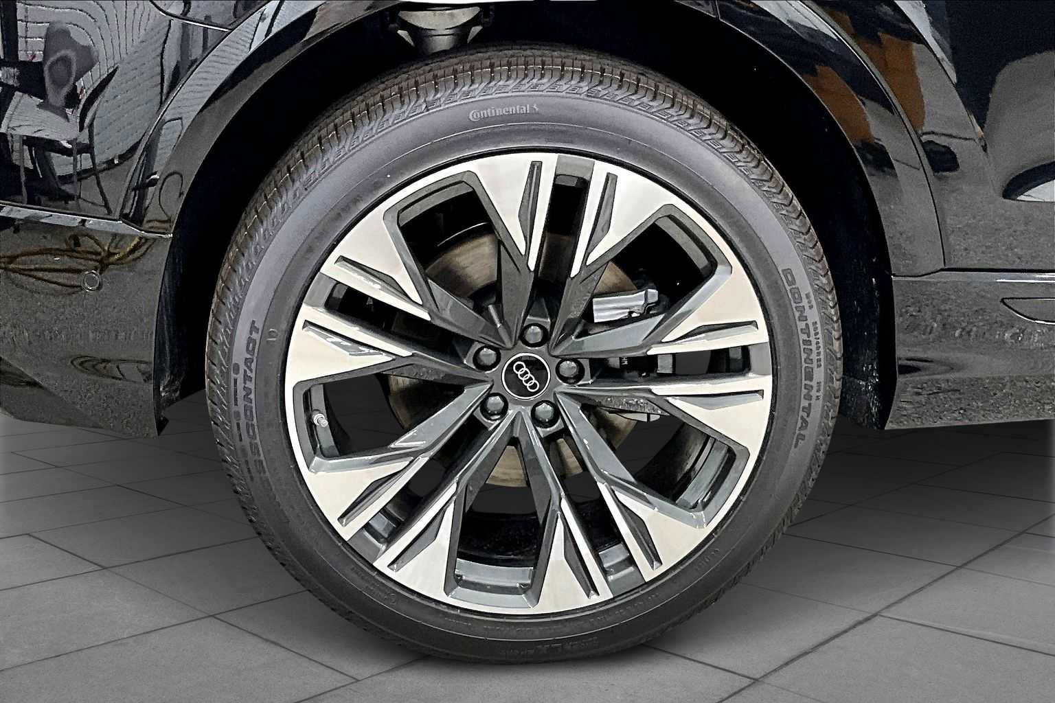 New 2026 Audi Q8 Premium Plus image 11