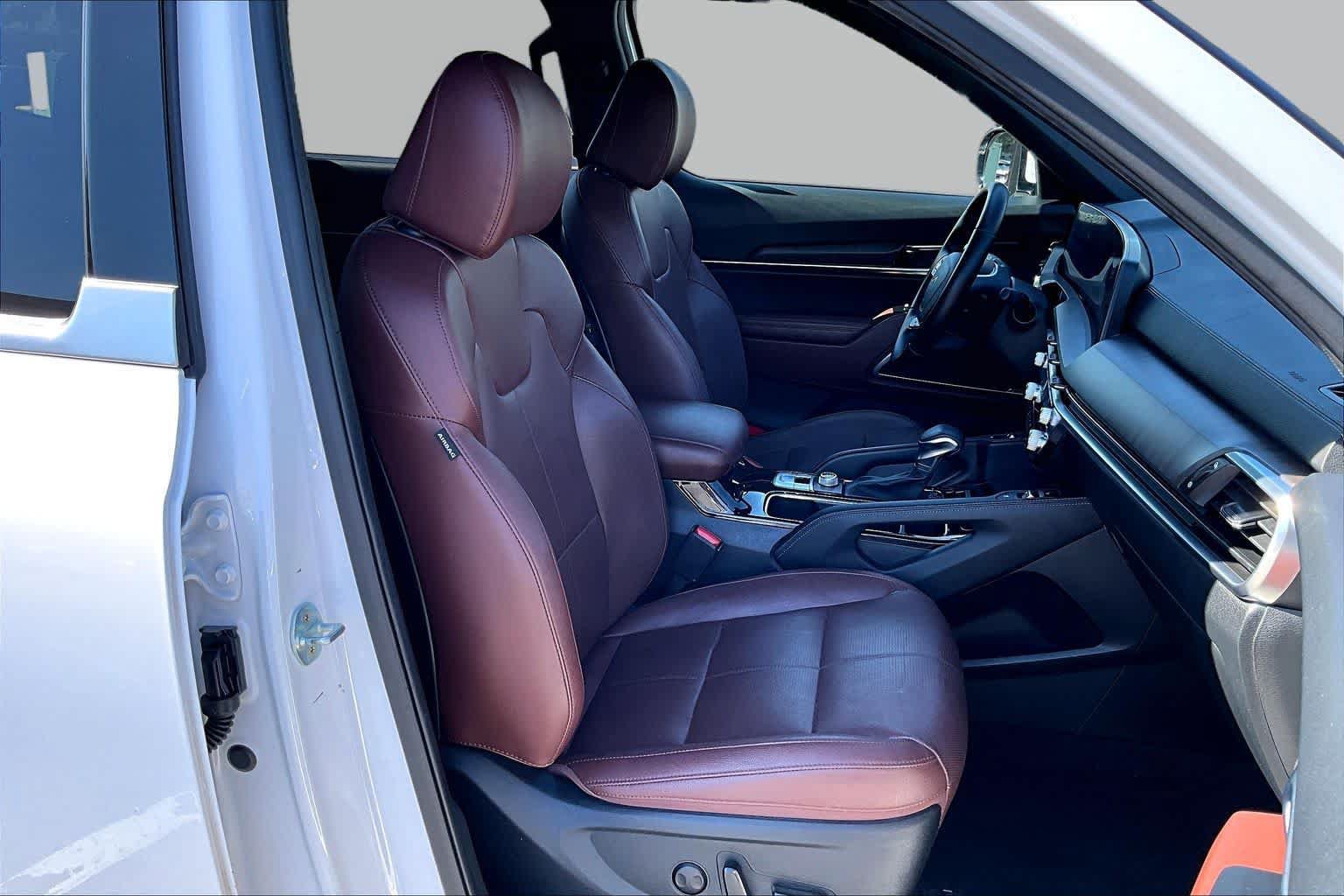 Used 2023 Kia Telluride SX FWD image 8