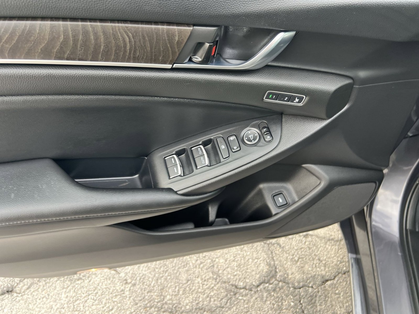 Used 2022 Honda Accord EX-L image 15