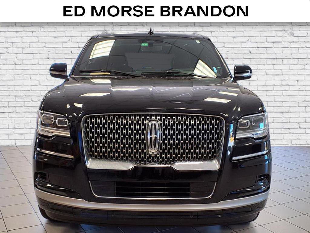 Used 2023 Lincoln Navigator Reserve image 7