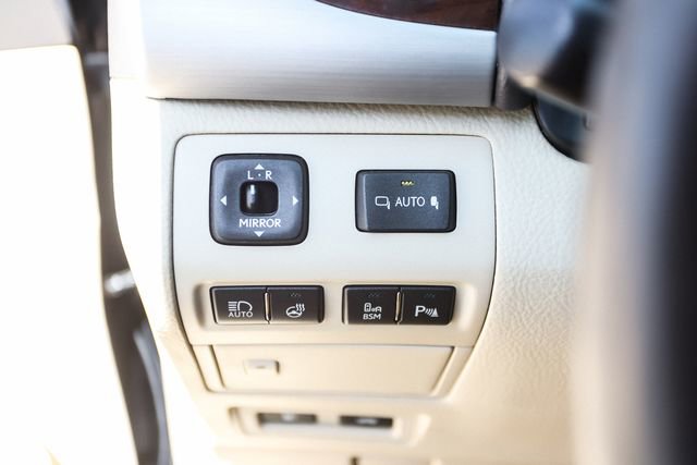 Used 2016 Lexus LS 460 L AWD/4WD image 37