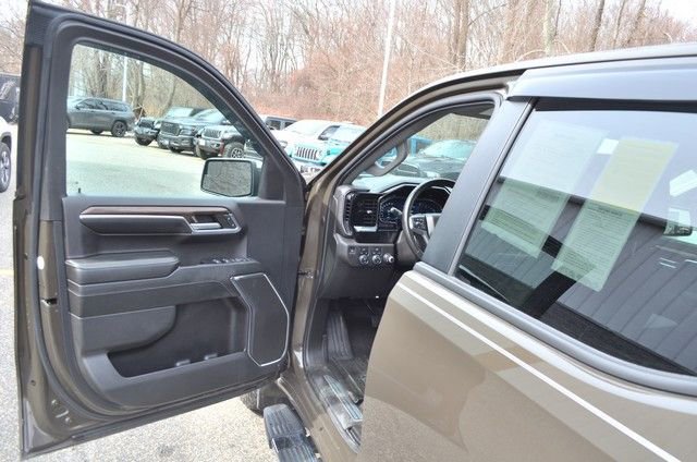 Used 2023 Chevrolet Silverado 1500 LT image 15