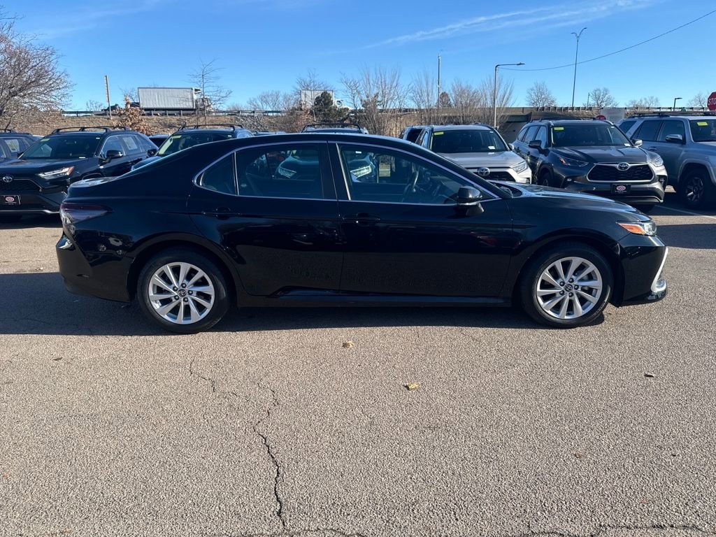 Used 2023 Toyota Camry LE image 9